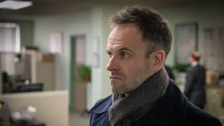 Elementary stagione 3