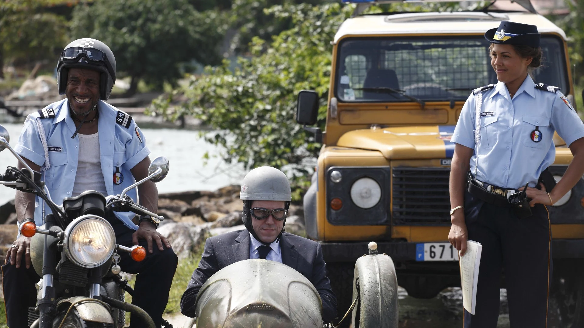 Delitti in Paradiso stagione 1