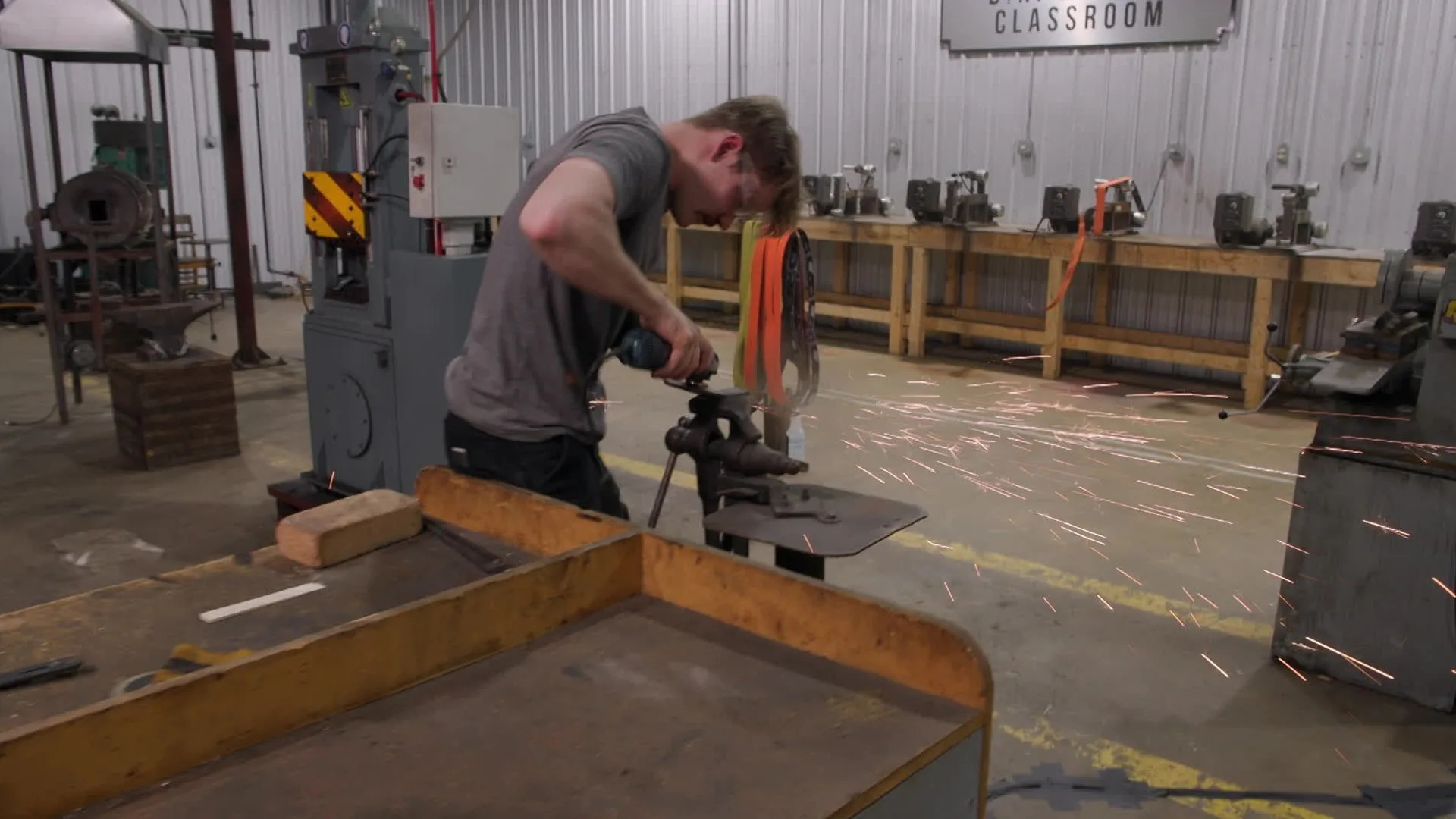 Il fuoco di spade stagione 10