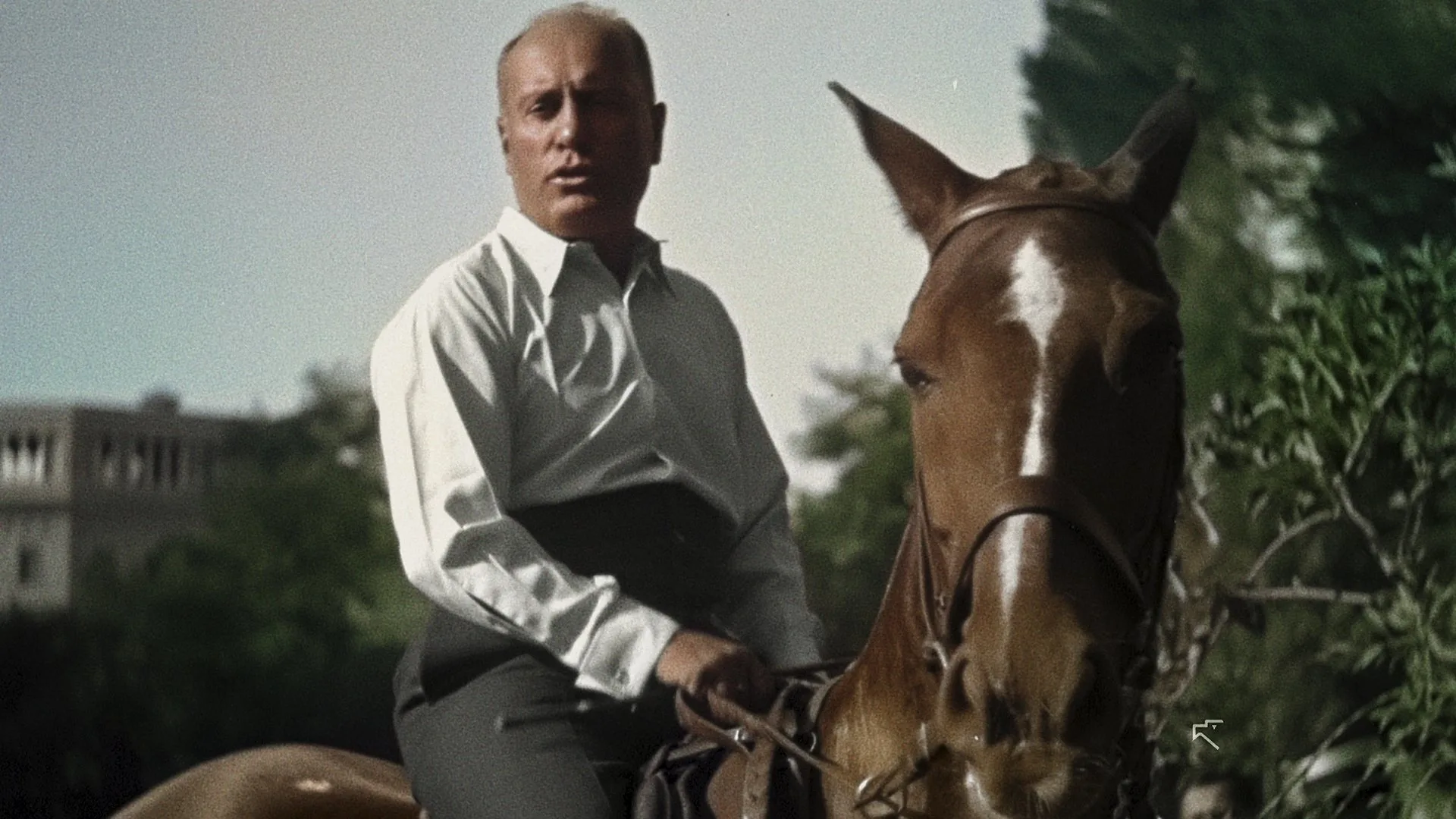 Mussolini a colori stagione 1