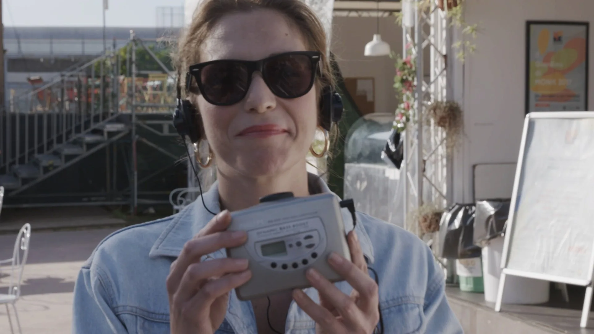 Retromania di Isabella Ragonese stagione 1