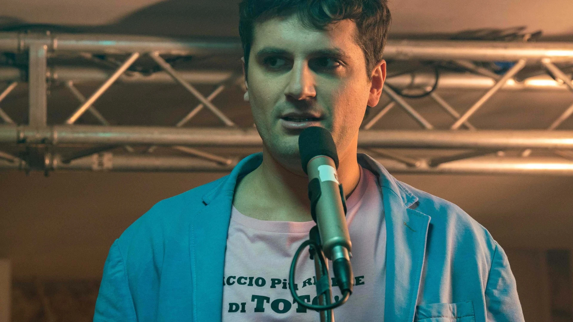 Tonno spiaggiato
